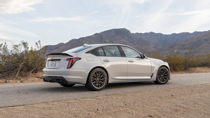 2022 cadillac ct5-v blackwing automatic tested: 0–60 mph and 1/4 mile times