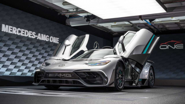 2023 mercedes-amg one debuts: f1 powered with 1,049 hp, goes 219 mph