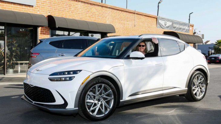 genesis delivers first gv60 electric car in the us