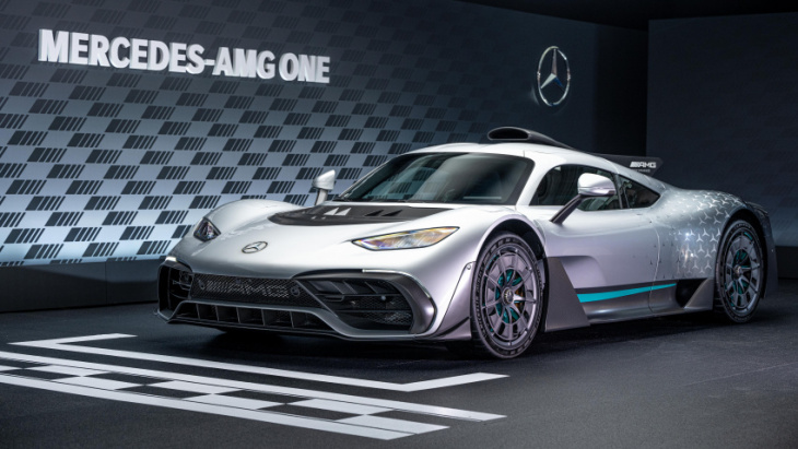 this is the really very final production version of the 1,000bhp+ mercedes-amg one