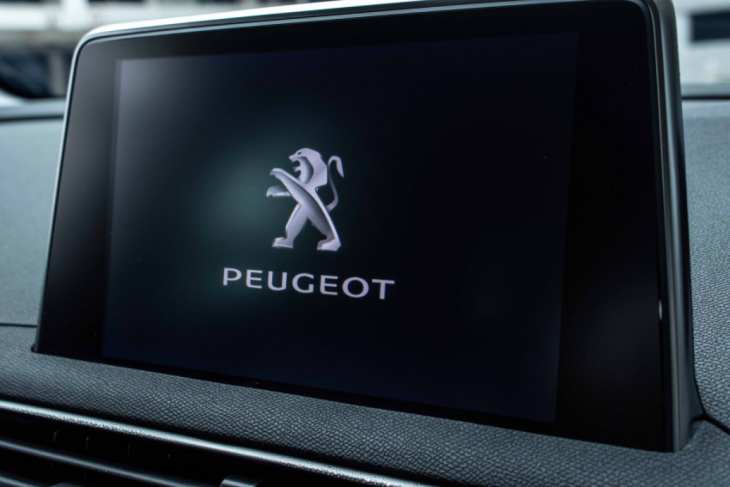 android, 2021 peugeot 5008 1.2 puretech eat8 7 seater active premium review - ace of space