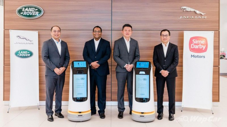 robots to welcome customers at jaguar land rover malaysia's ara damansara outlet