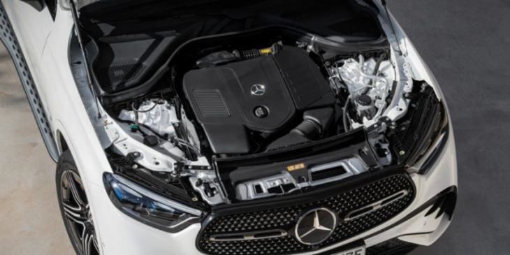 mercedes presents the glc phev with over 100 km electric range