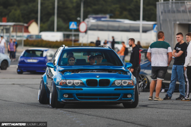 a stanced & supercharged bmw e39 touring