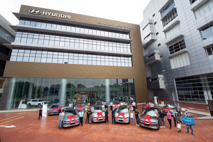 hyundai opens first lifestyle showroom in penang