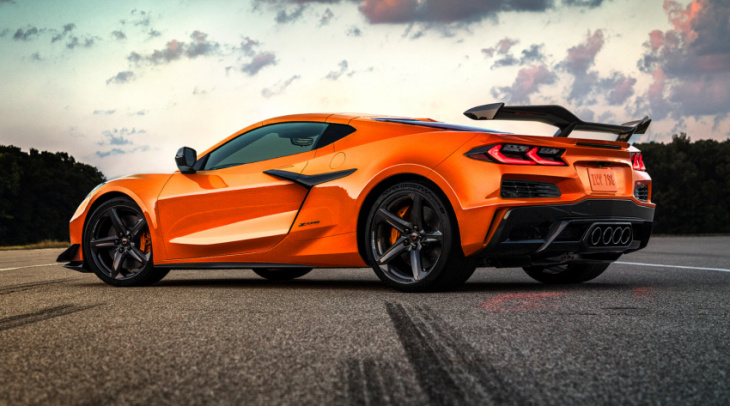 2023 chevrolet corvette zr1 coming with twin-turbo v8 making 850 hp: report