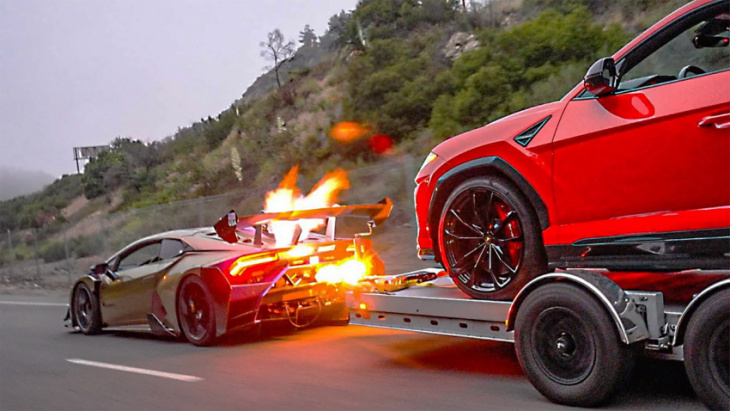 watch a twin-turbo lamborghini attempt to tow 10,000 pounds