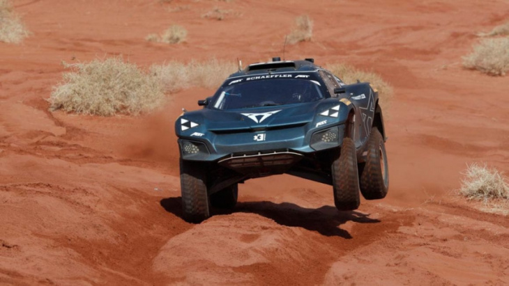 australian team to enter new series of extreme e off-road, all electric vehicle races