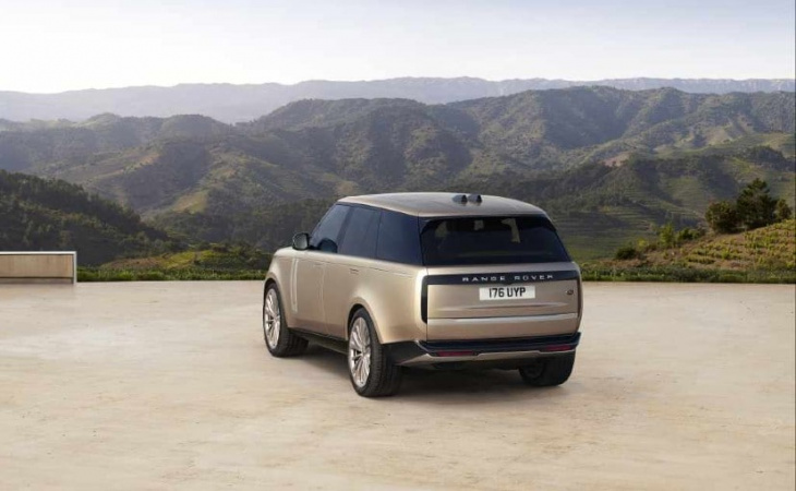 new range rover plug-in hybrid prices to start from ₹ 2.61 crore