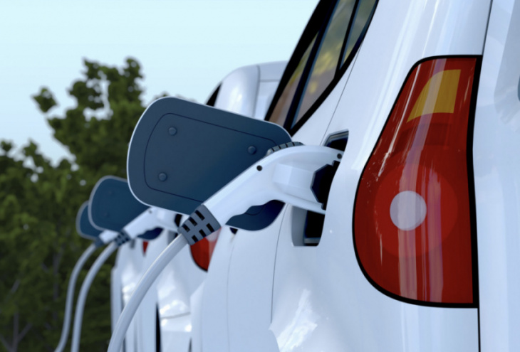 humn and levl to offer data-driven insurance for electric fleets