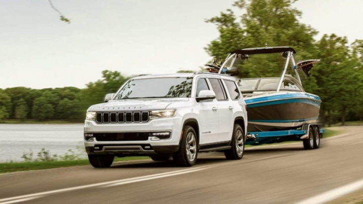 only 1 suv can tow 10,000 pounds — and it’s a jeep