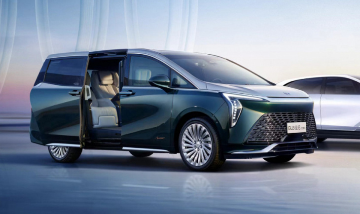 gl8 century is buick's new range-topping minivan for china