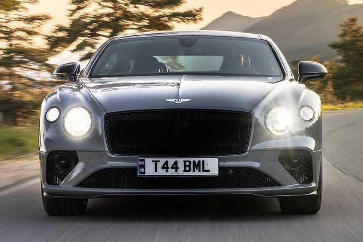 sharper bentley continental gt s and gtc s revealed