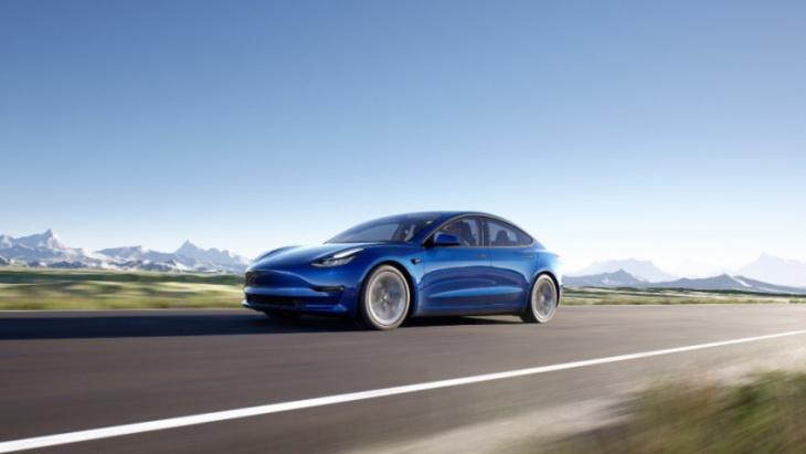 eight new electric vehicles with the most range