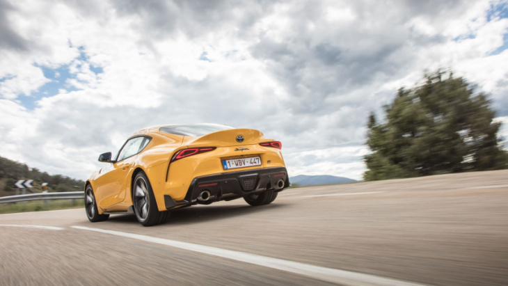 toyota gr supra 2.0 video review: better than the 3.0-litre?