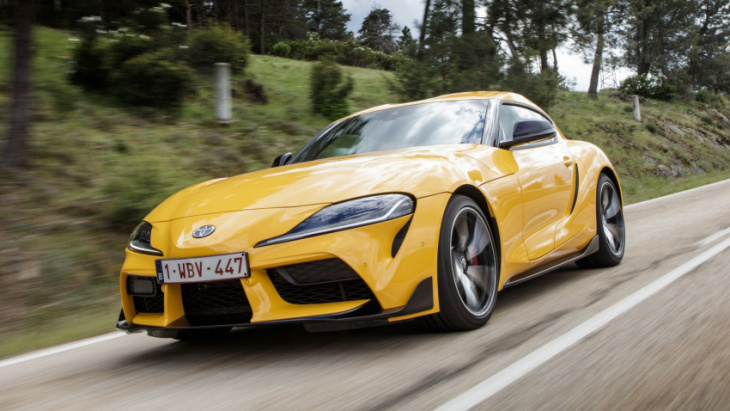 toyota gr supra 2.0 video review: better than the 3.0-litre?