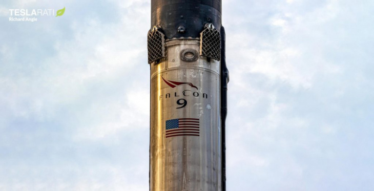 spacex falcon 9 rocket set to launch egyptian communications satellite