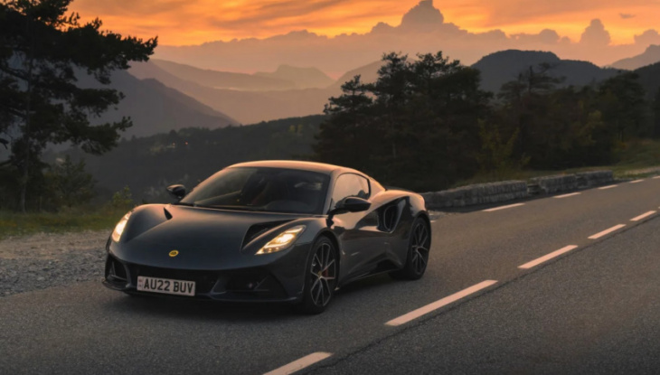 2022 lotus emira v6 first edition review