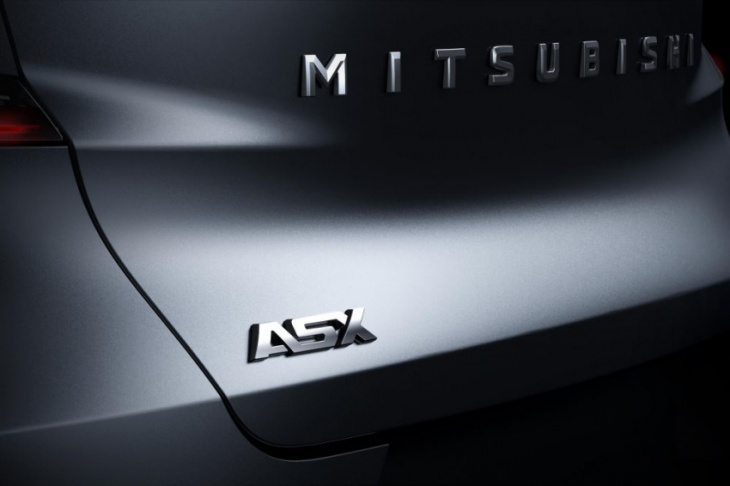 2023 mitsubishi asx reveal set for september, with renault links