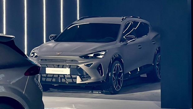 cupra teases facelifted formentor, leon and born, set for release by 2024