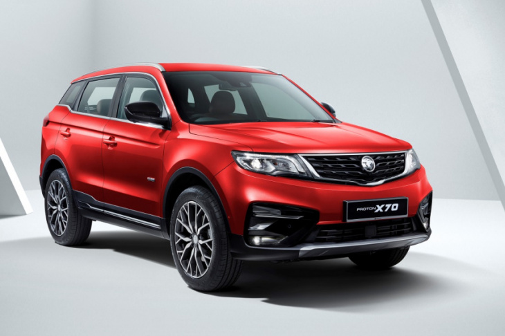 2022 proton x70 gets new engine option and updated features