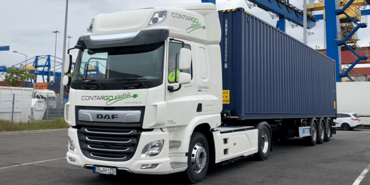 german logistic firms receive funding for 28 heavy electric trucks