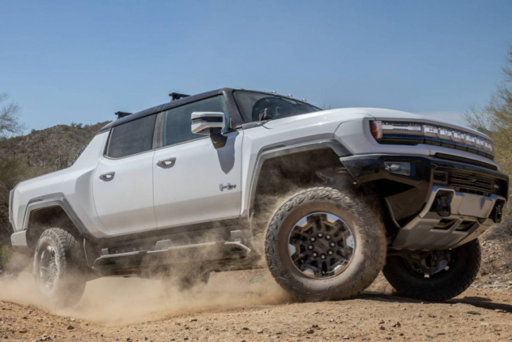 2023 gmc hummer ev pickup: 7 things we like and 3 we don’t