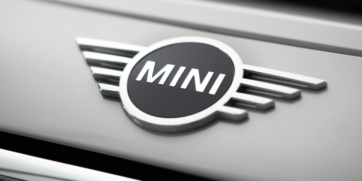 bmw considers marketing electric mini from china in the usa