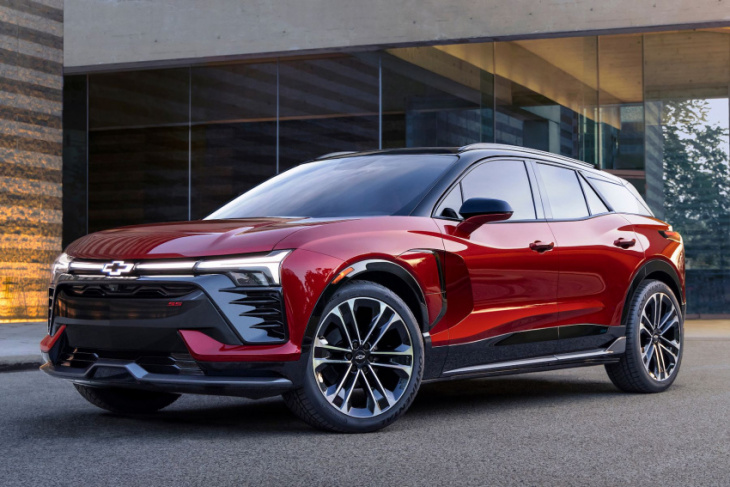 chevrolet shows off all-electric 2024 blazer ss