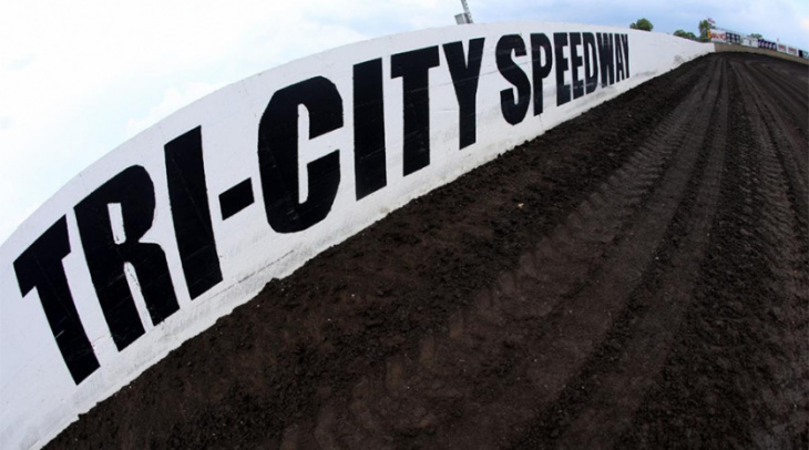 tri-city speedway’s world of outlaws date canceled