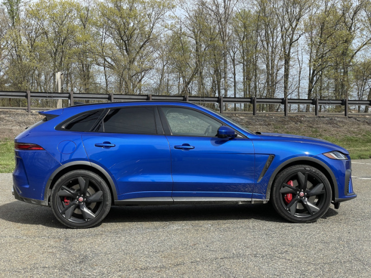 2022 jaguar f-pace svr review: long in the tooth, still packing big fangs