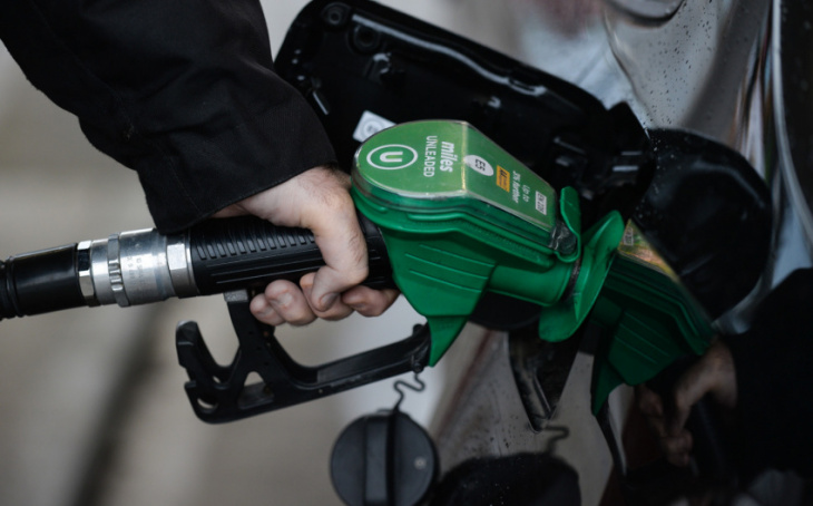 watchdog to investigate petrol stations in response to soaring prices and accusations of price gouging
