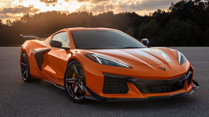 this 1-of-1 2023 chevrolet corvette z06 nft comes with actual 1-of-1 z06, too