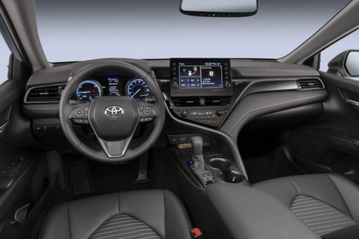 android, 2023 toyota camry arrives with new nightshade edition, advanced safety tech & optional hybrid powertrain