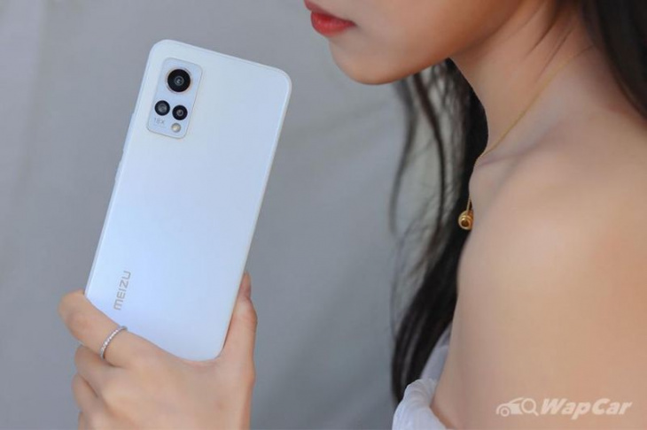 after cars and satellites, geely enters the smartphone race by taking over meizu from alibaba