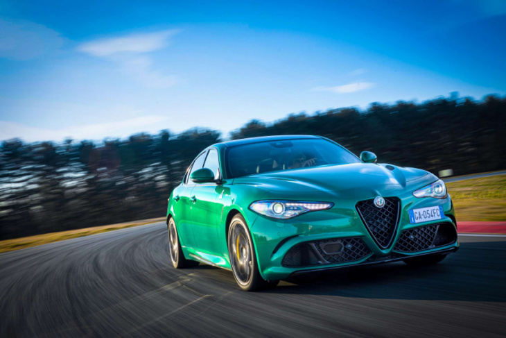 the alfa romeo giulia is the only new car i would buy | axon's automotive anorak
