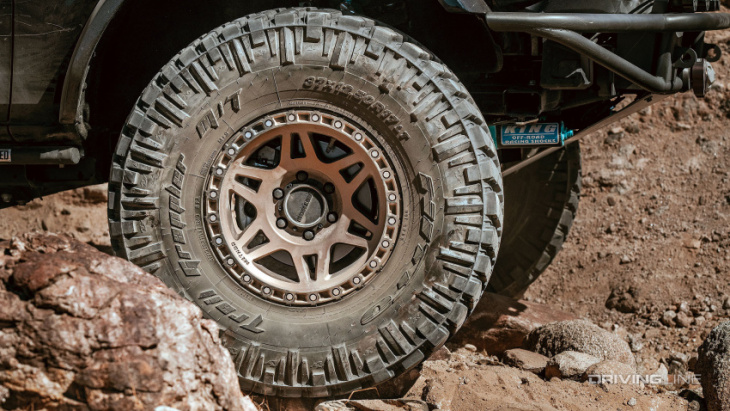 tackling superstition mountain open ohv area by jeep wrangler and ford bronco: ott