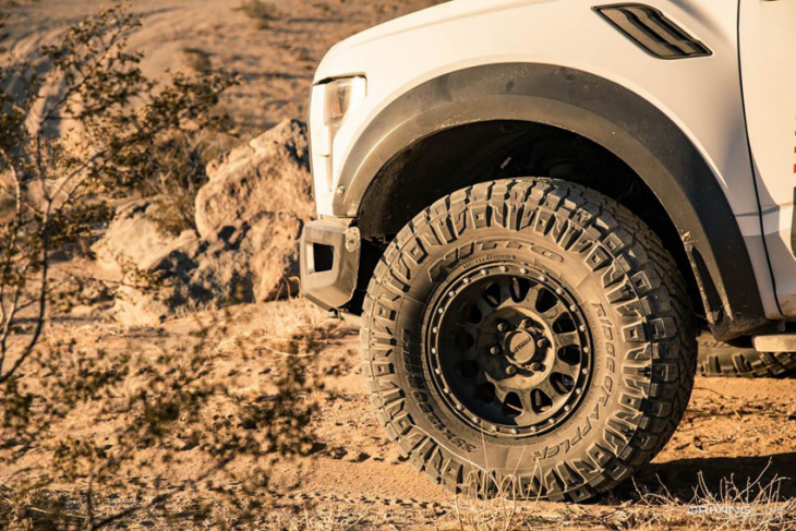 need a bigger bronco? is the ford explorer timberline or expedition timberline the better choice?