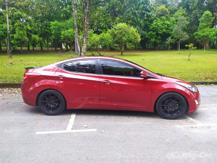 owner review:  from national pride to k-pop frenzy, my 2013 hyundai elantra 1.8 gls