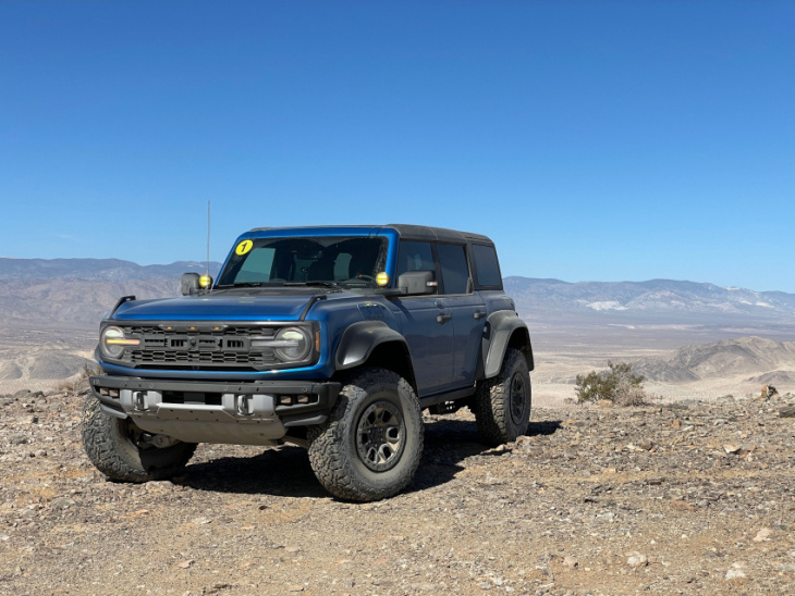 the 2022 ford bronco raptor review: ford's suv icon goes next-level