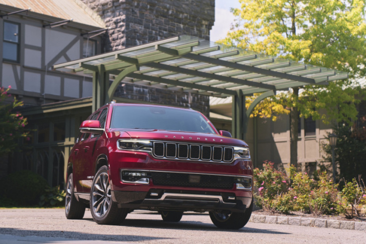jeep may build a new super-lux baby wagoneer suv