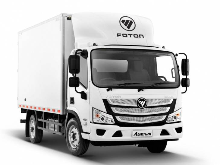 foton aumark s city flyer light duty truck launched in malaysia