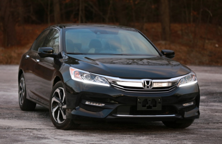 8 most common 2013-2017 9th-gen honda accord problems after 100,000 miles
