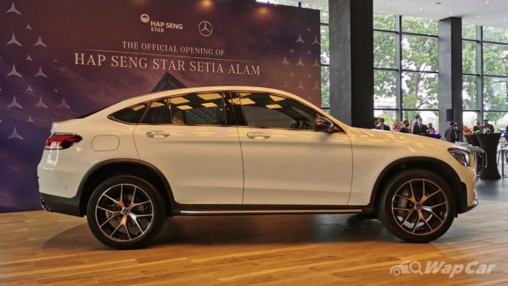 this ckd mercedes-benz glc 300e coupe (c253) is a rm 374k phev that makes 320 ps