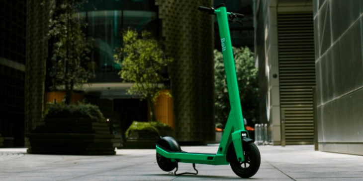 rome to cut down on electric scooters
