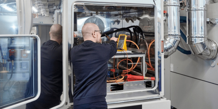 scania opens battery testing lab in sweden