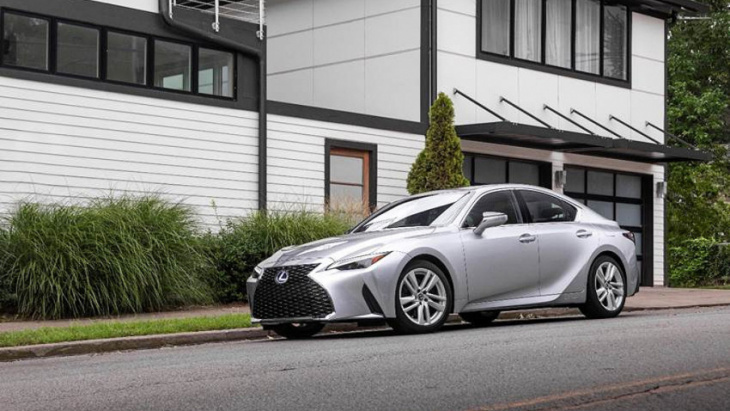 lexus leads electrification in the philippines; promises full evs are coming