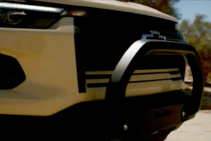chevrolet teases video of all-new 2023 colorado zr2
