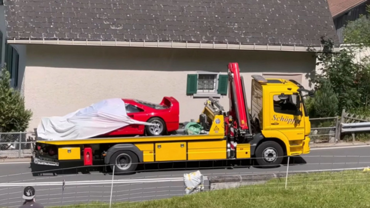 ferrari f40 crashes in switzerland