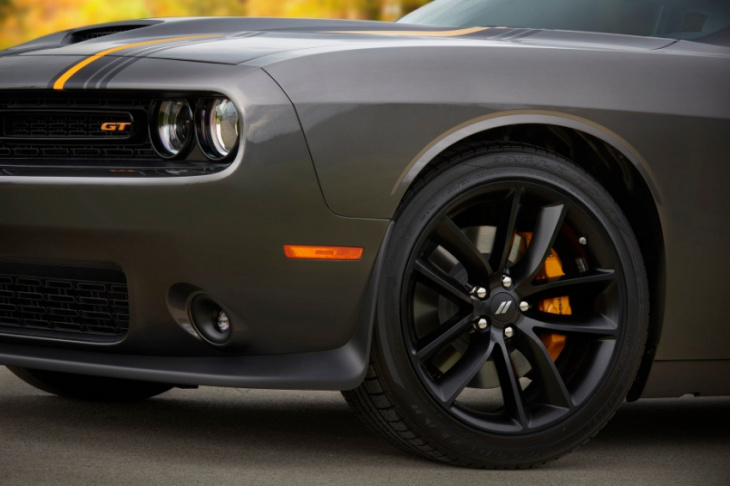is the dodge challenger gt worth it?